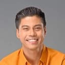 Jerald Napoles als JP