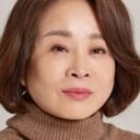 Jun Sung-ae als Young-kil's Mother