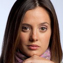 Camila López als Isabel