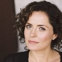 Valentina Garcia als The P.A.