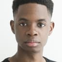 Ike Bennett als Aarron