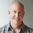 Larry Mannell als Downsizing Supervisor