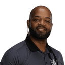 Antrone Brewer als Dallas Irvin