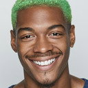 Brandon Mathis als Dancing Husband #3