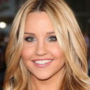 Amanda Bynes als Holly Tyler