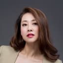 Jess Zhang als Lilian Li