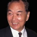 Tseng Chang als Grandfather Sonam