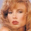Deidre Holland als Queen
