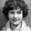 Olive Hasbrouck als Ruth Elliott