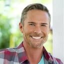 Doug Jeffery als Mitch