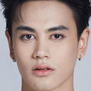 Aomstin Thakrit Patthanaworakit als Suea