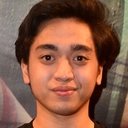 Christoffer Nelwan als Dika remaja