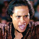 Roger Hill als Cyrus