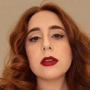 Madeline Farbstein als Lady in the theater