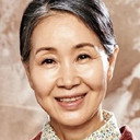 Jo Yang-ja als daughter of Monk Hyegwang