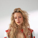 Karen Knox als Mina Starratt