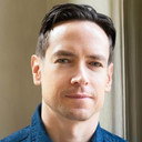 Sascha Radetsky als Charlie