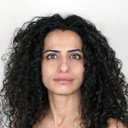 Helen Al-Janabi als Sarna