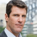 Tim McCunn als Scott Johnson