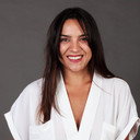 Neus Cortés als Presentadora