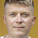 Rasmus Wallbridge als De gamle