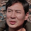 Bong Min-ho als In-ho