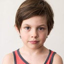Asher Miles Fallica als Bob