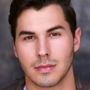 Grant Hodges als Simon / Maxxie LaWow (voice)