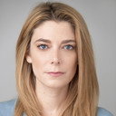 Camille Glémet als Flight Attendant 1