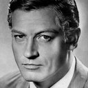 Bruno O'Ya als Norwegian Radio Operator (uncredited)
