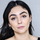 Olivia Bernstone als Tabitha