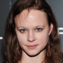 Thora Birch als Vega (voice)