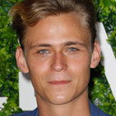 Hector Langevin als Bart Vallorta