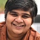 Karthik Subbaraj als Jaguar Car Owner (Uncredited Role)