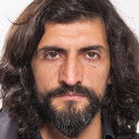 Numan Acar als Saudischer Diplomat