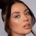 Lisa Mitrov als Lauren