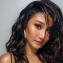 Chie Filomeno als Lauren