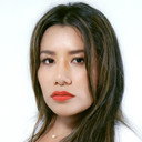 Shaní Lozano als Yeni Santillán