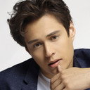 Enrique Gil als Luis Carpio / Big Bird