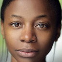 Mercy Ojelade als Nurse Mena