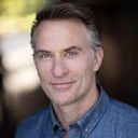 David Whiteley als M16 Man