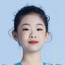 Zhou Xin Yu als Gu Li (young)