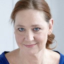 Barbara Pouwels als Agnes Brinkhorst