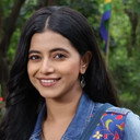 Alisha Parveen als Dimple Chaddha