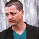 Scott Thomas als Patriot Private