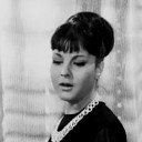 Σιμόνη Κυριακίδου als Annie Papadopoulou