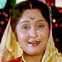 Vatsala Deshmukh als Tahsildar Wife