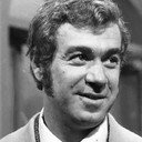 Roberto Bolant als Mr. Thompson