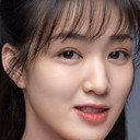 Barbie Zhang als Zhong Meimei