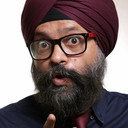 Maheep Singh als Inspector Gulaab Singh